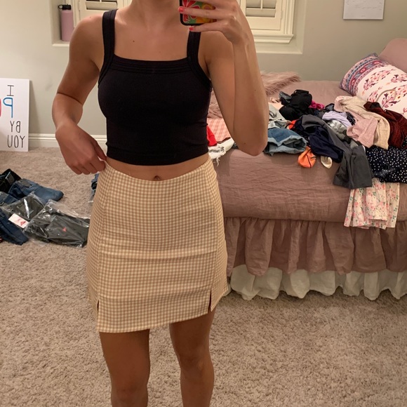 Yellow Plaid skirt!! - Picture 2 of 3